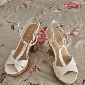 Sun + Stone Women's Cream Heeled Sandals